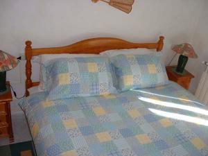 Double Bedroom with door to balcony