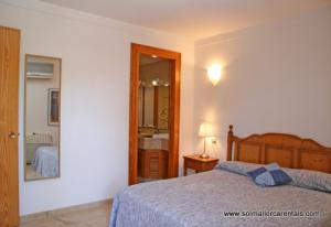 En suite bedroom