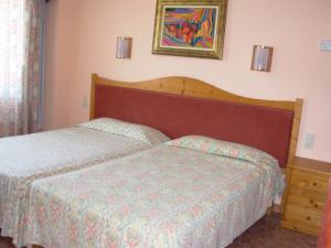 Spacious Bedroom