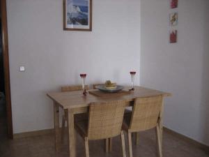 dining area of lounge