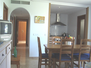 Fully furnished kitchen & L/R