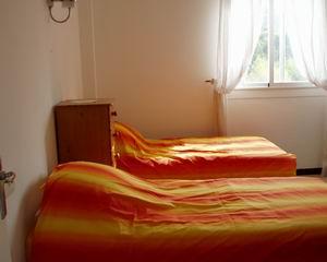 2nd Bedroom with twin beds