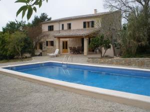 Rear of Finca
