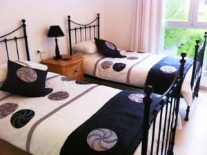 Twin Bedroom