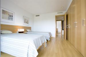 twin bedroom