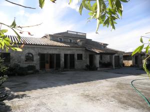 Driveway and exterior